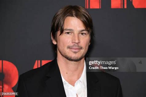 7,704 Josh Hartnett Photos & High Res Pictures